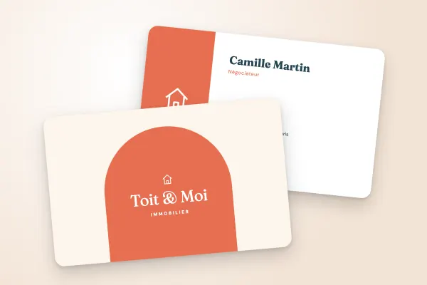 Modèle de carte de visite « Toit & Moi » (immobilier, arche, terracotta) : recto et verso