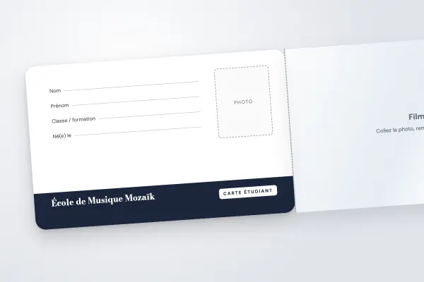 Modèle de carte étudiant « École de Musique Mozaïk » (cartes à rabat adhésif, inscriptible, bandeau bas bleu nuit) : recto et verso